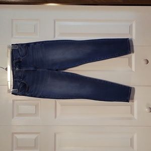 American Eagle High-rise curvy Size 6 XS